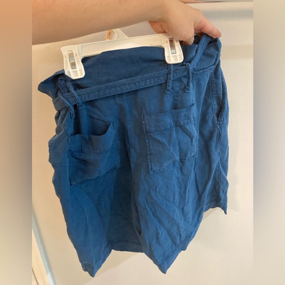 Anthropologie blue high waisted shorts size 12R - Picture 5 of 5
